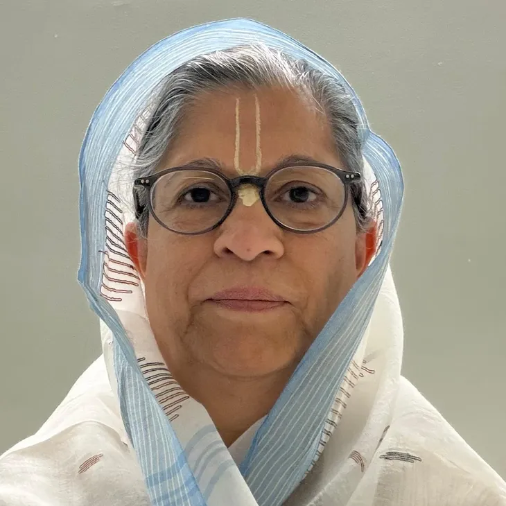 gita-devi-dasi-CSQujsHN gita-devi-dasi